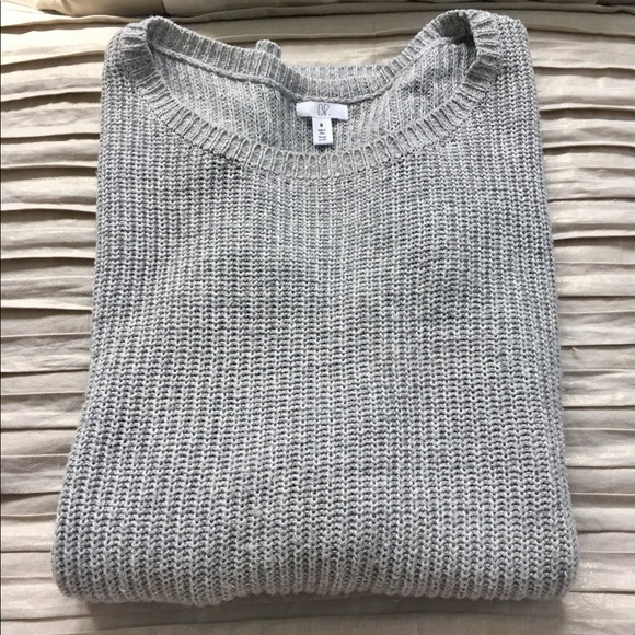 Sweater - Picture 1 of 3